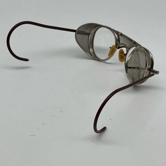 VINTAGE BAUSCH & LOMB STEAMPUNK MOTORCYCLE SAFETY GOGGLE CLEAR FOLDING GLASSES - Picture 13 of 16